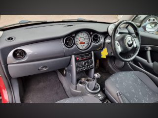 /photos/10998/17a8278b-244c-4f58-8c24-5a135ee681df_i320x240.jpg