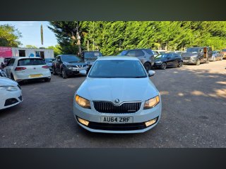 /photos/10998/21c11d15-9a39-458b-b724-d91c07490cc0_i320x240.jpg