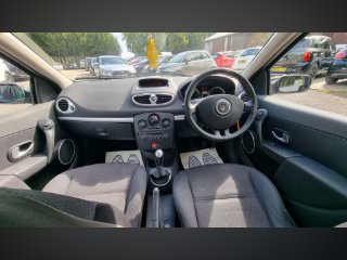 /photos/10998/406bef7c-d9c9-451c-a827-4a72293d85c2_i320x240.jpg