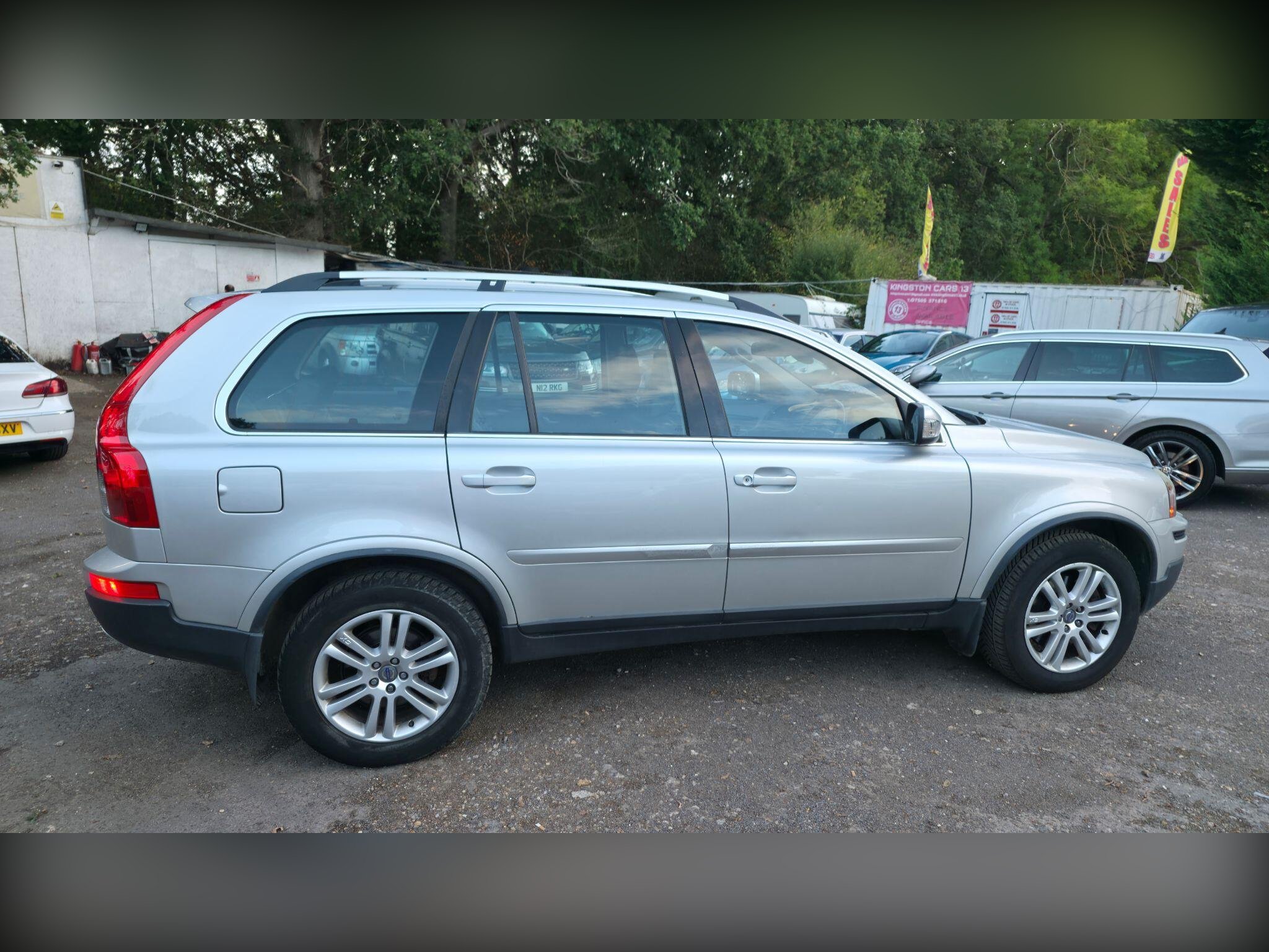 Volvo XC90 listing photo