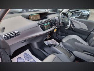 /photos/10998/935c4141-41e0-447a-a219-ba1ded42862d_i320x240.jpg