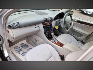 /photos/10998/bc5a7518-7c3e-4471-87f8-12dde2c4151a_i320x240.jpg